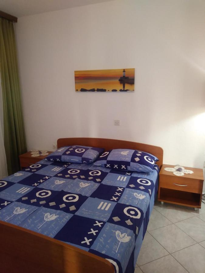 Apartments Soljacic Bol Exterior photo